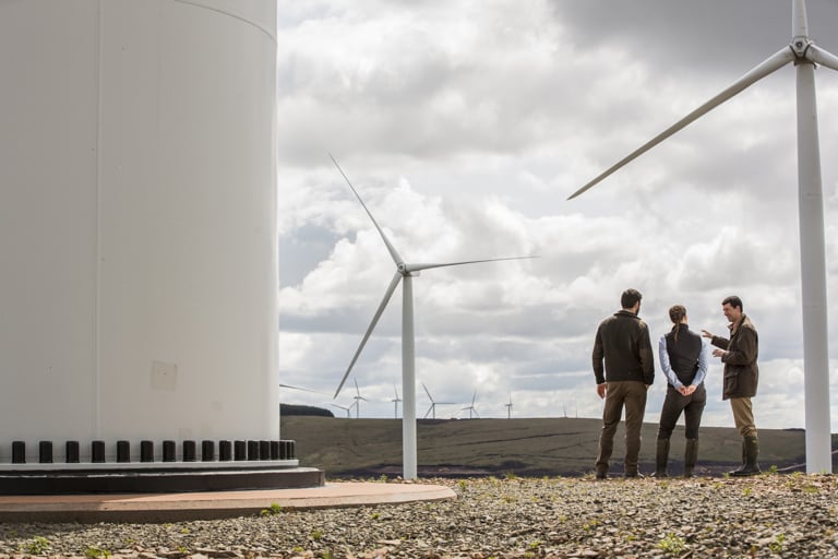 Get help with negotiating with an infrastructure or renewables developer