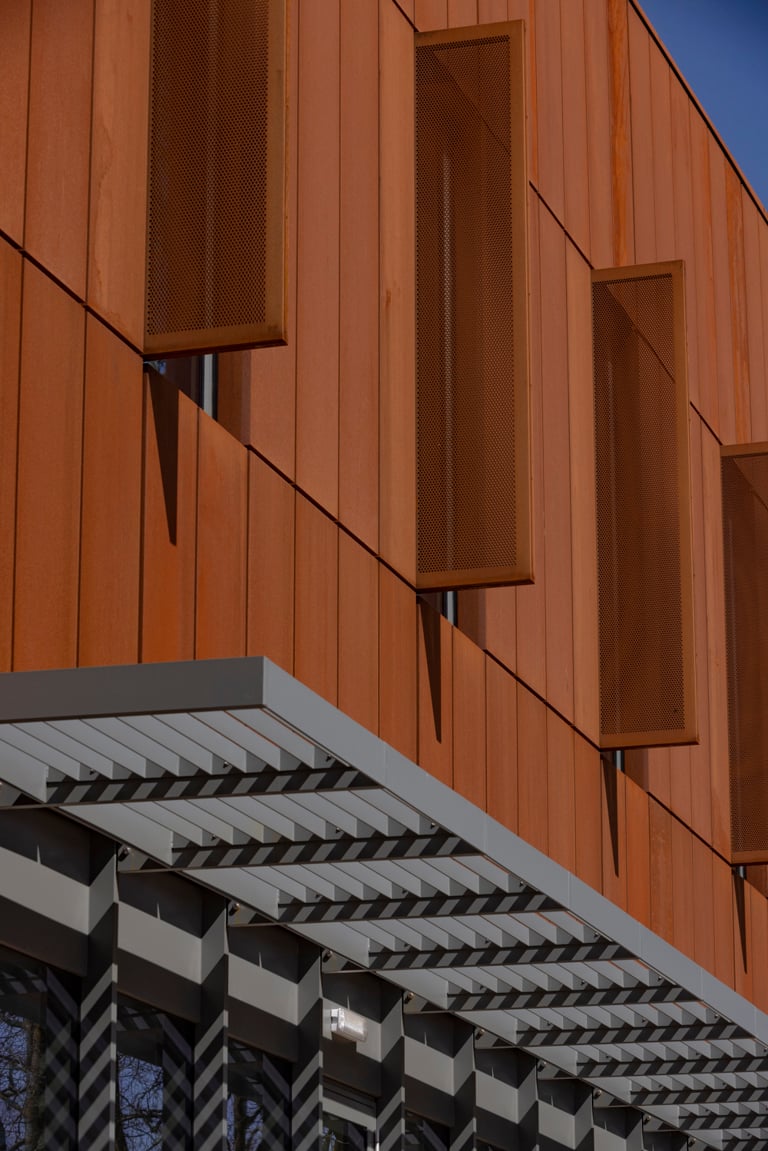 WEB_FRIENDLY_034A9003_Bidwells_Harwell_Campus_Oxfordshire_by_professional_interior_and_architectural_photographer_Andrew_Ogilvy_Photography