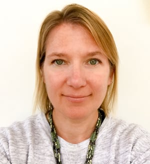 Photo of Leah Thompson