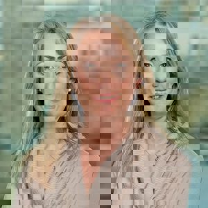 Photo of Sarah Haywood