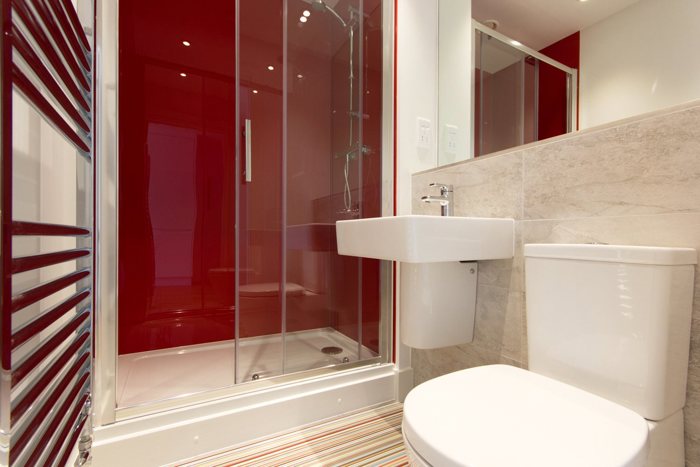 Bathroom1.jpg