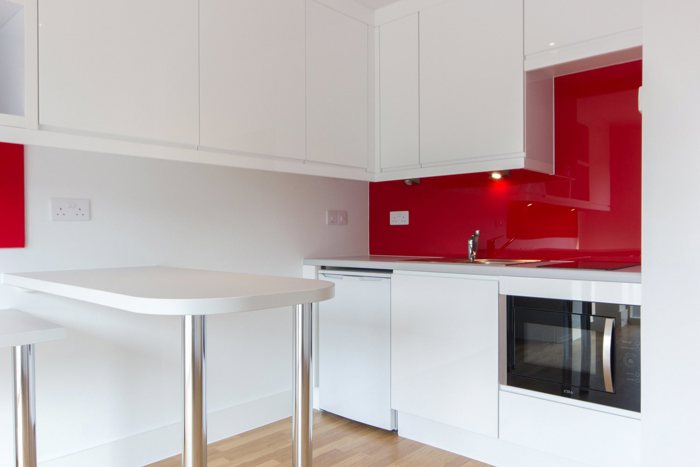 Kitchen1.jpg