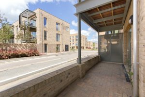 Austin Drive, Trumpington picture 6
