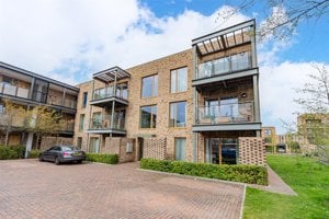 Austin Drive, Trumpington picture 1