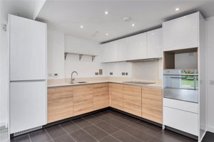 Beech Drive, Trumpington picture 3