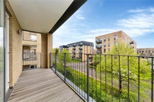 Forbes Close, Trumpington picture 4