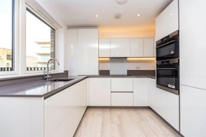 Henty Close, Trumpington picture 2
