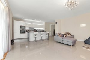 Northrop Road, Trumpington picture 3
