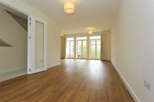 Plantation Avenue, Trumpington picture 4