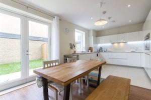 Whitelocks Drive, Trumpington picture 3