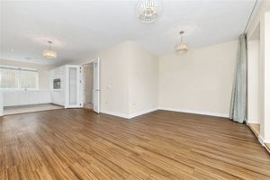 Whitelocks Drive, Trumpington picture 4
