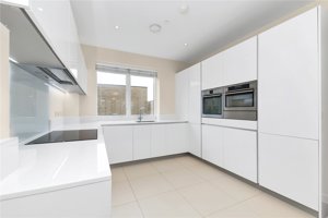 Whitelocks Drive, Trumpington picture 6