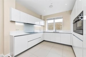 Whitelocks Drive, Trumpington picture 5