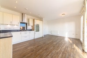 Whittle Avenue, Trumpington picture 2