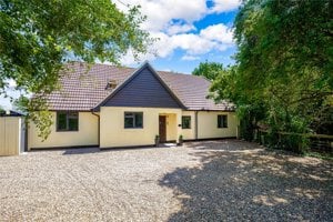 East Drive, Highfields Caldecote picture 1