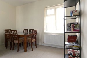 Chieftain Way, Cambridge picture 4