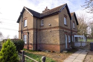 Helham Green Cottages, Scholar's Hill picture 2