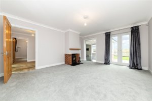 Bonds Crescent, Cambridge Road picture 5
