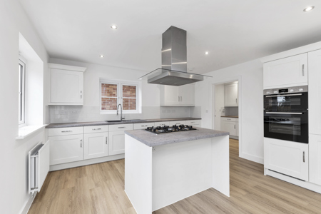 Image of Plot 7, Swanfield 020